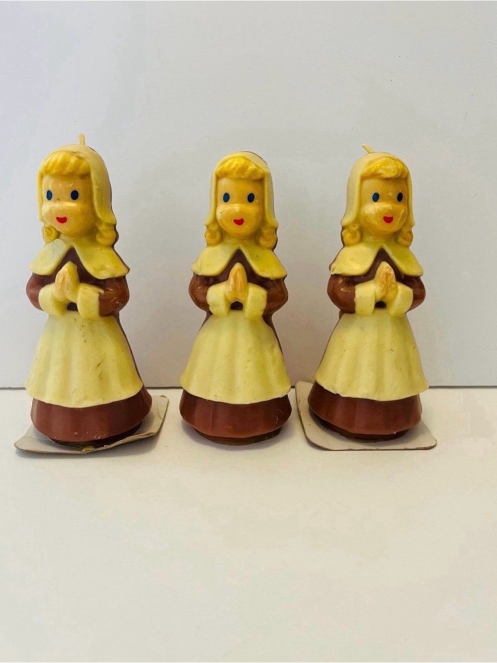Gurley Vintage Pilgrim Girls Praying Thanksgiving Candles Lot of 3 Unburned